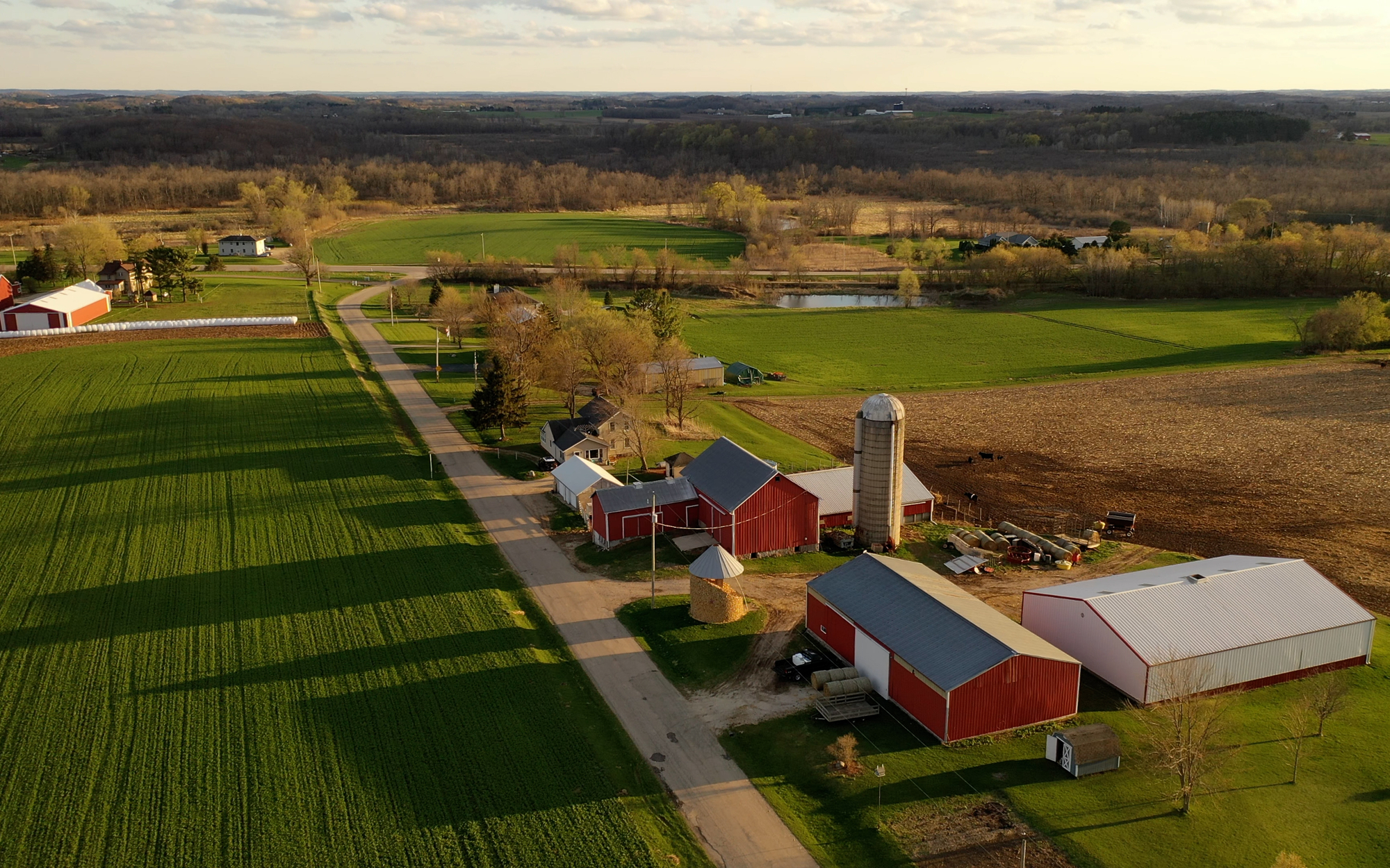 farm_shutterstock_1955728411_hor